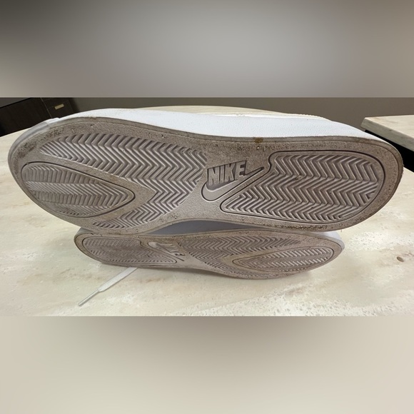 Nike Court Royale? White Sneakers - Picture 9 of 12